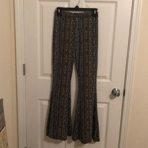Wide leg pants